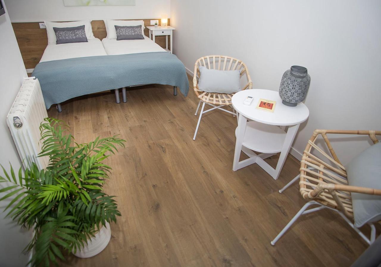 ברצלונה Mai & Maud Ronda Apartment מראה חיצוני תמונה