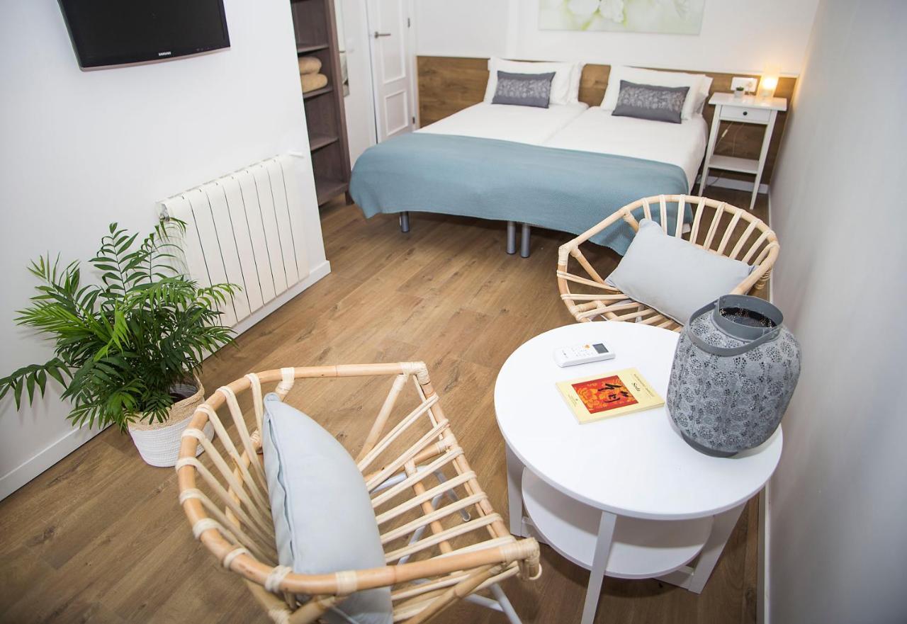 ברצלונה Mai & Maud Ronda Apartment מראה חיצוני תמונה